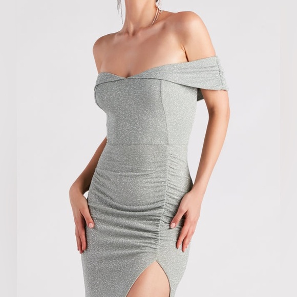 Sage glittery maxi dress - Picture 4 of 6